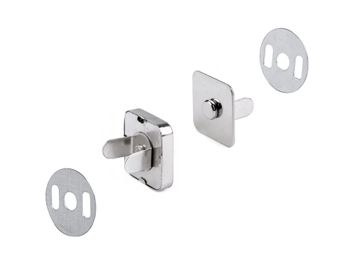 zapiecie magnetyczne kwadrat na wasy.webp